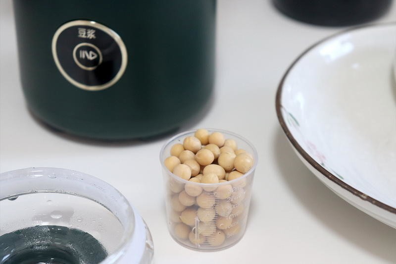 租房单身狗的半小时快乐，臻米P2迷你破壁机体验