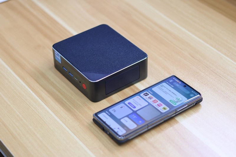 只花5000元，打造高性价比的质感办公桌面，核心是这台迷你主机