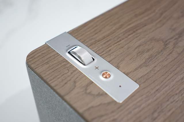 隐藏王者，杰士The Three Plus无线复古音箱体验