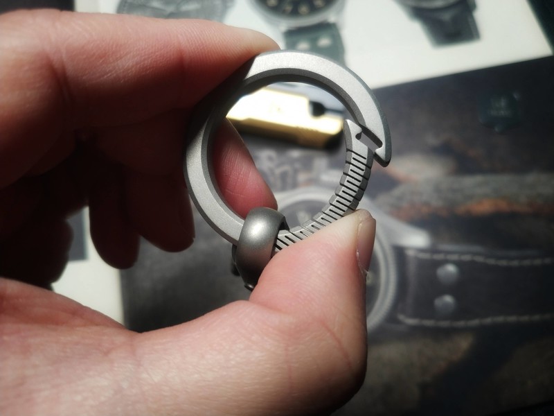 神器常自随带，拨推掇心，心身不乱，甚是解压