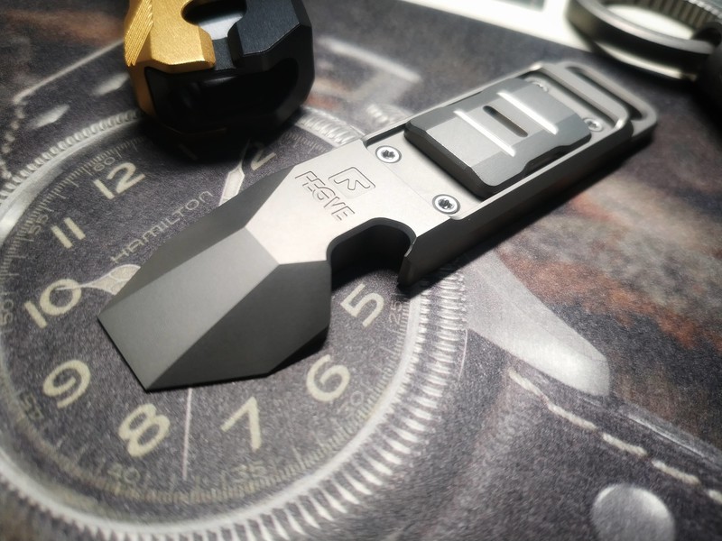 神器常自随带，拨推掇心，心身不乱，甚是解压