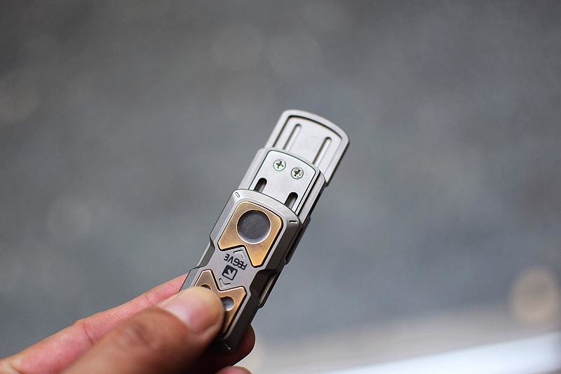 限量101把 fegve TC4钛镶铜 魔力推推牌