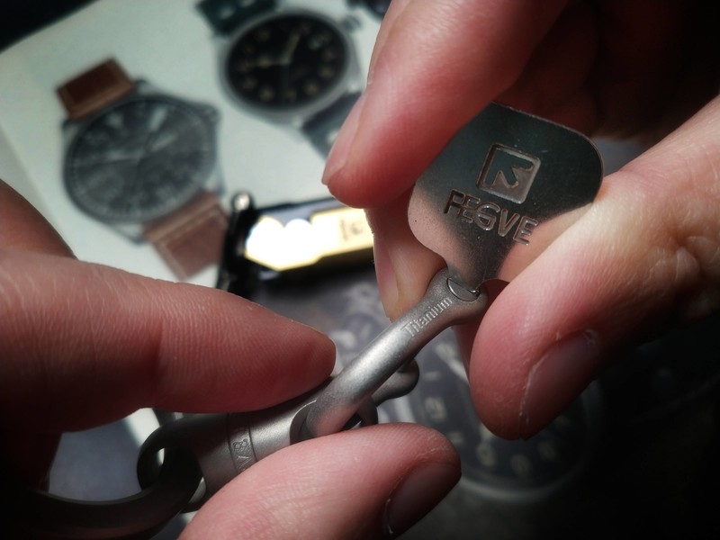 神器常自随带，拨推掇心，心身不乱，甚是解压