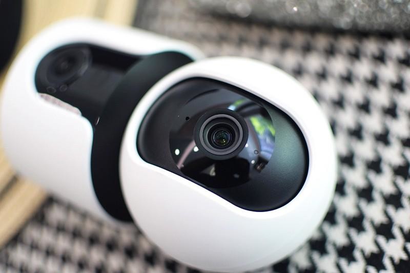 守护家的温暖 动静结合双画面 小米智能摄像机C300双摄版