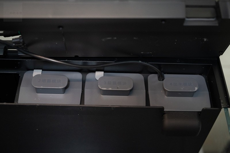 轻松享受养鱼乐趣，美观实用两不误，当贝智能鱼缸1 Ultra体验