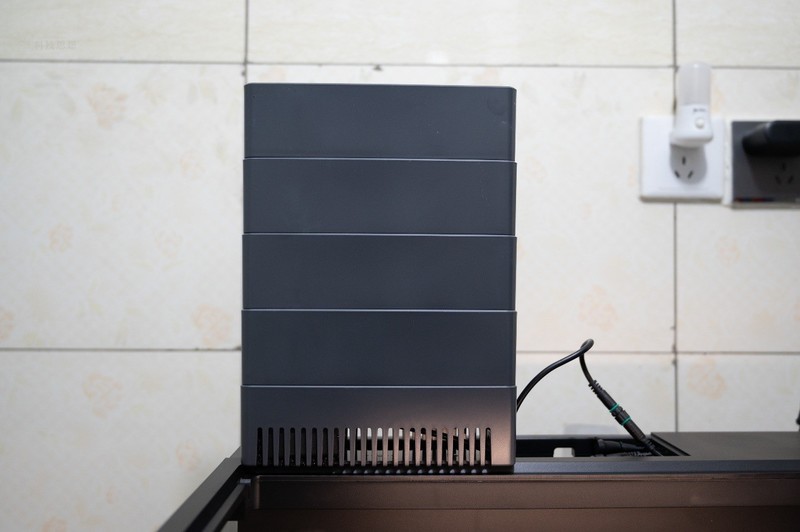 轻松享受养鱼乐趣，美观实用两不误，当贝智能鱼缸1 Ultra体验