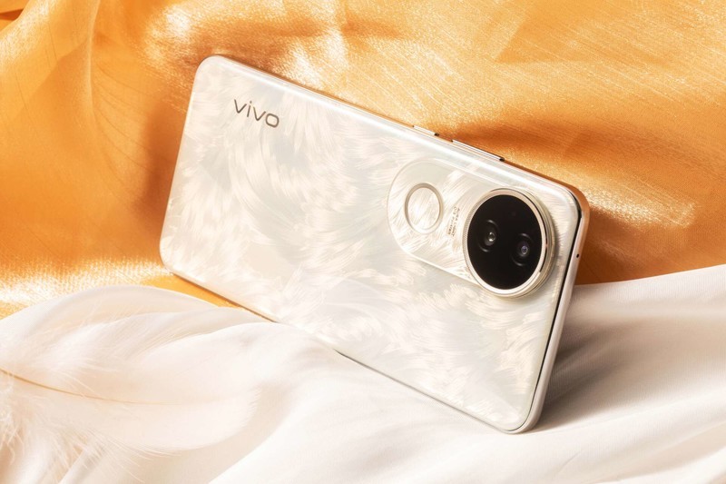 vivo S20系列正式开售：科技与美学的完美邂逅，定格生活中的每一刻精彩