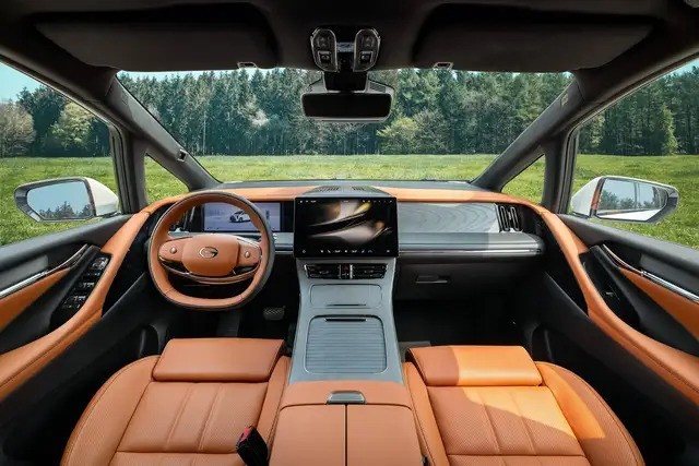 传祺M8乾崑系列：如何重新定义未来出行？