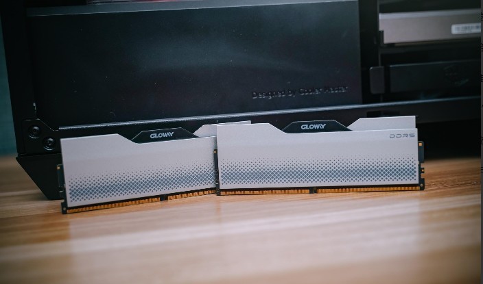 DIY硬件全面看涨，DRAM全球缺货，内存入手早做准备，不花冤枉钱