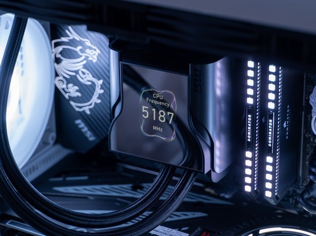 也许贵是我的问题？海盗船铂金统治者DDR5内存测评