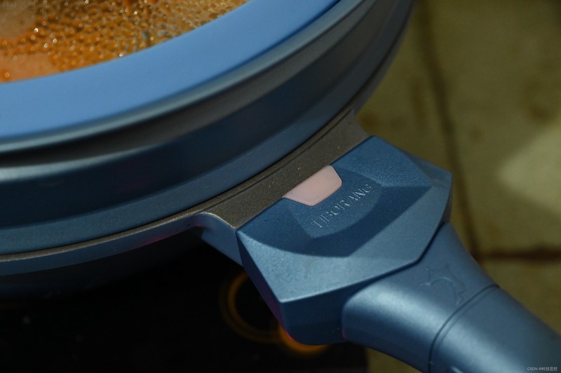 美观结实的多用锅，能炒能煮还省电，帝伯朗城际系列多用锅上手