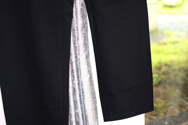 夏天必须安排的一款凉感休闲裤