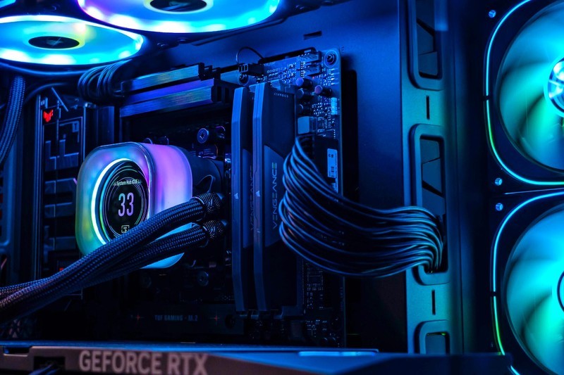 提升Low帧更流畅，海盗船复仇者&《暗区突围：无限》联名内存评测