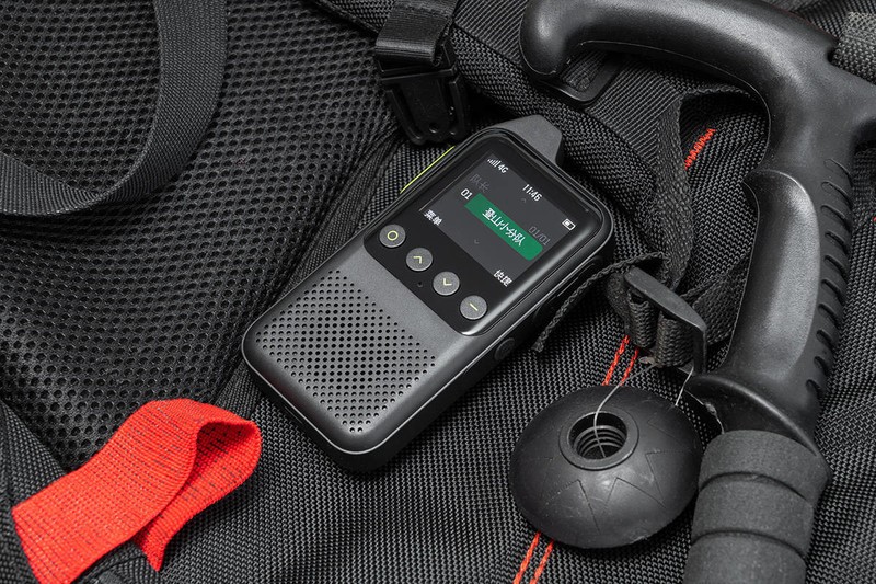 极蜂公网对讲机M303：不仅是外观的进化，打破通话距离限制更重要