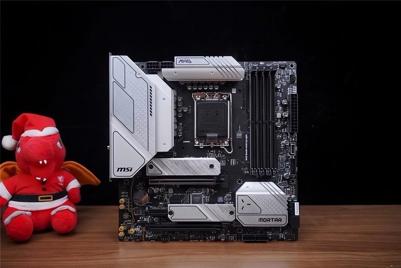 五一劳动节装机小参考，万元主机轻飘飘，嘻嘻