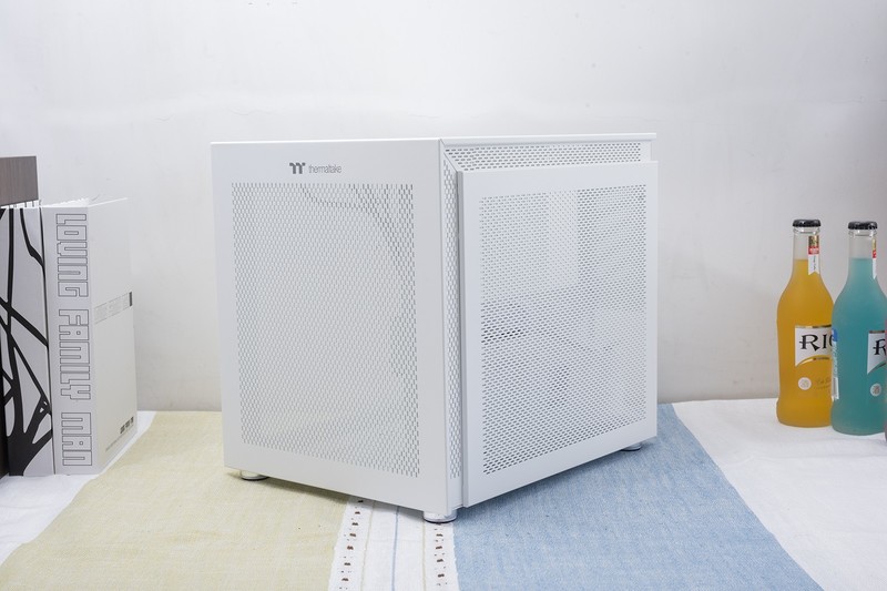 小主小主机小白富美，SFX拉低装机门槛，TT小钢炮人人都做走线大师