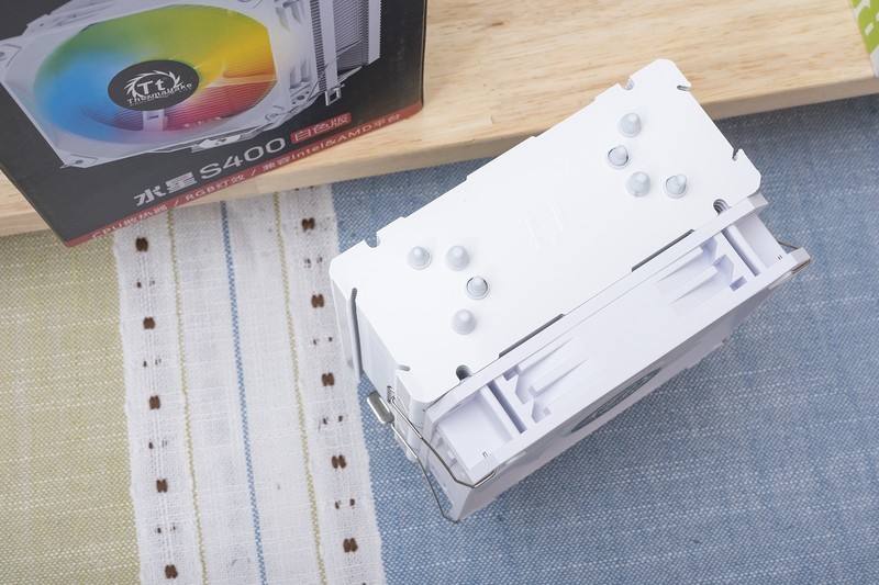 小主小主机小白富美，SFX拉低装机门槛，TT小钢炮人人都做走线大师