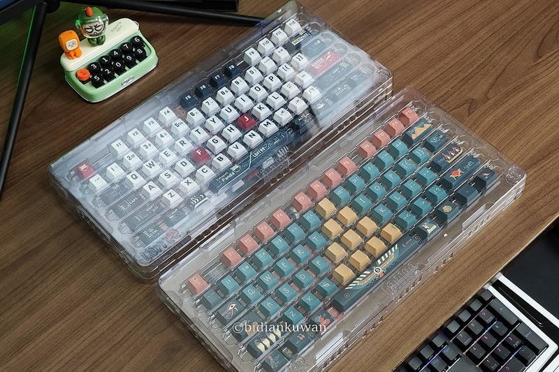 机械键盘旧貌换新颜，两套Lofree洛斐OEM大全套键帽换新记