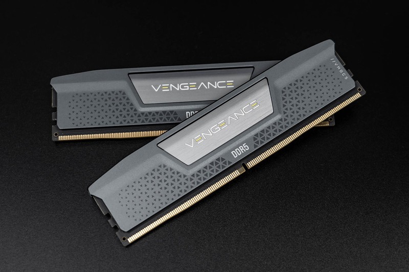 低时序、大容量，高性能主机的不二之选，海盗船复仇者内存评测