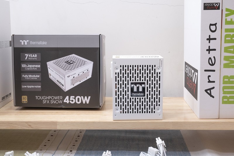 小主小主机小白富美，SFX拉低装机门槛，TT小钢炮人人都做走线大师