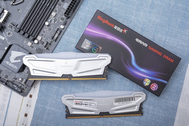 小主小主机小白富美，SFX拉低装机门槛，TT小钢炮人人都做走线大师