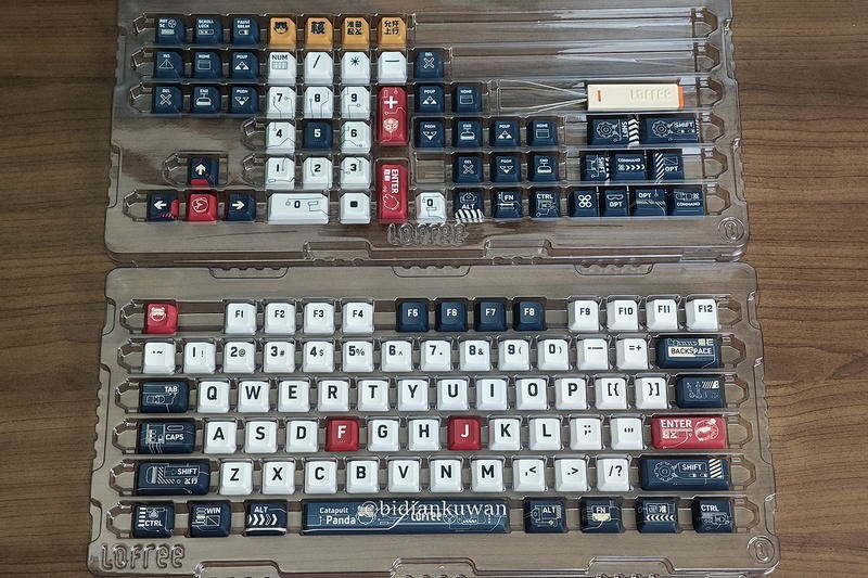 机械键盘旧貌换新颜，两套Lofree洛斐OEM大全套键帽换新记