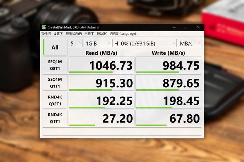 只有U盘大小，传输速率却高达2000MB/s，朗科ZX20 1TB移动硬盘评测