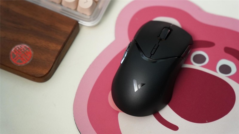 鼠标爱好者福利！雷柏VT9 PRO&VT9 Pro mini鼠标实测：粉色挺好看