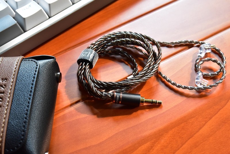 这才是耳机圈内卷该有的样子，HIDIZS MM2动圈静电混合耳机评测