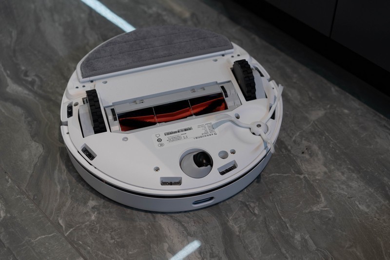 从米家免洗扫拖机器人的使用，谈下扫地机器人是不是智商税？