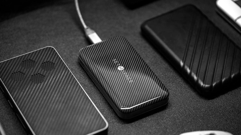 1T打底才够用，合金桌面SETMSPACELP10移动固态硬盘开箱体验