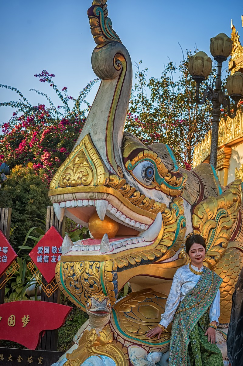 云南芒市 · 勐焕大金塔（3）