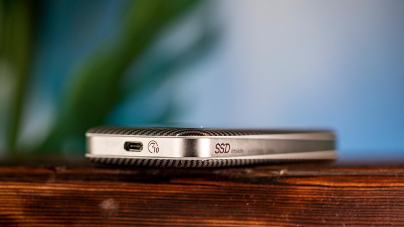 1T打底才够用，合金桌面SETMSPACELP10移动固态硬盘开箱体验