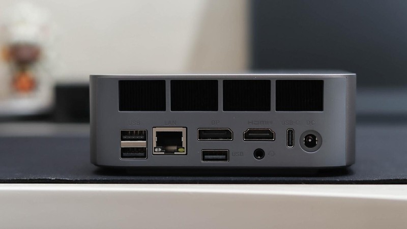 抢啥国补Mac M4？8745HS迷你主机才两千起，12核跑分130万不香吗？