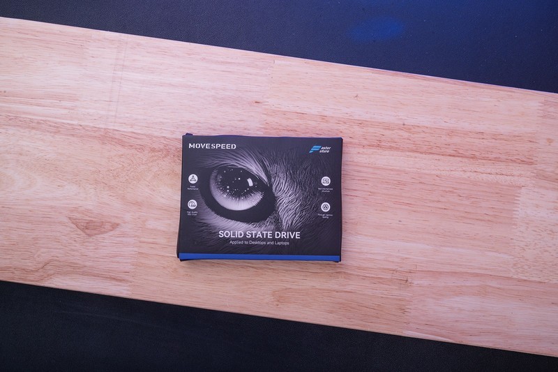 白菜价入手移速 4TB PCI-E 4.0 SSD，轻松拿捏7500MB/s高速