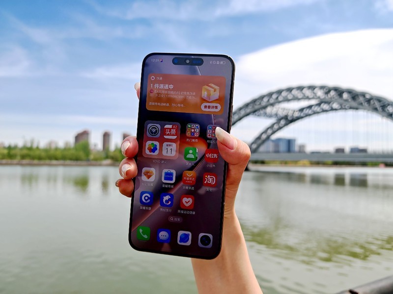 那个荣耀带着GT Pro回来了？配置堆满，没短板！跑分350万断崖领先