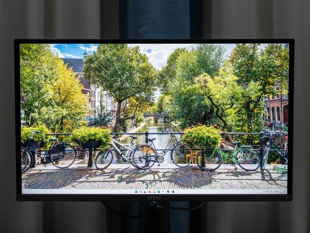 极致高刷的魅力，微星MAG 272QP QD-OLED X50显示器首发体验分享