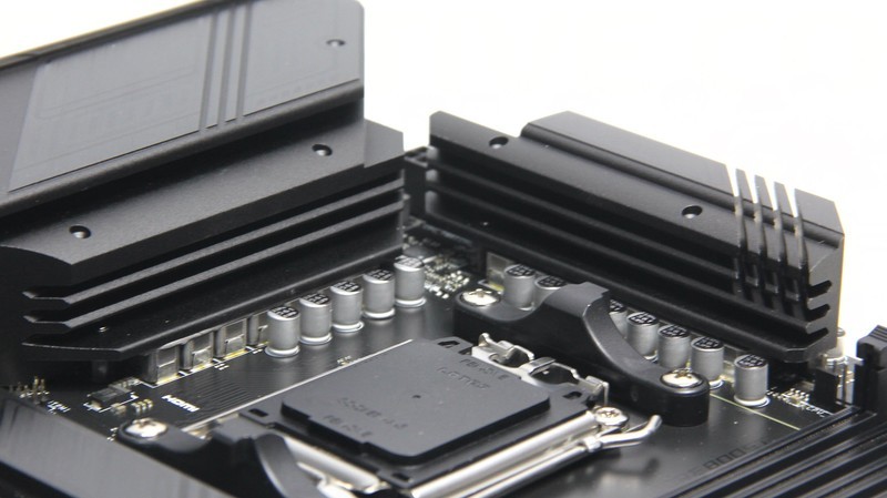 锐龙7000智酷版处理器上市之际，迫击炮家族再添强悍新成员