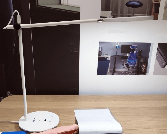 护眼灯是不是智商税？带你轻松了解选择护眼台灯的标准