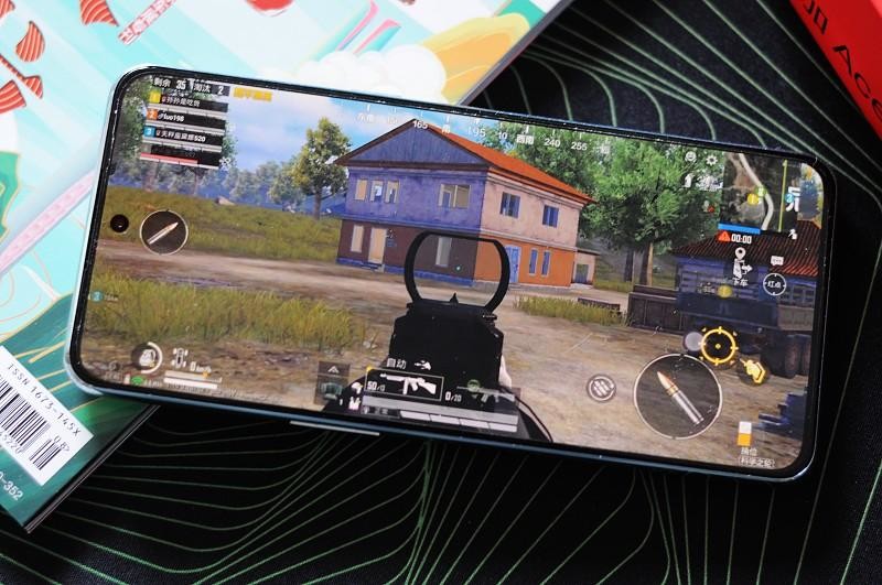 有颜有值的性能手机新标杆：一加Ace Pro深度体验