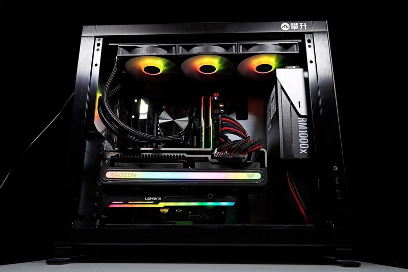 AMD advantage 官方认证！攀升 CONQUER（征服者），旗舰级的性能