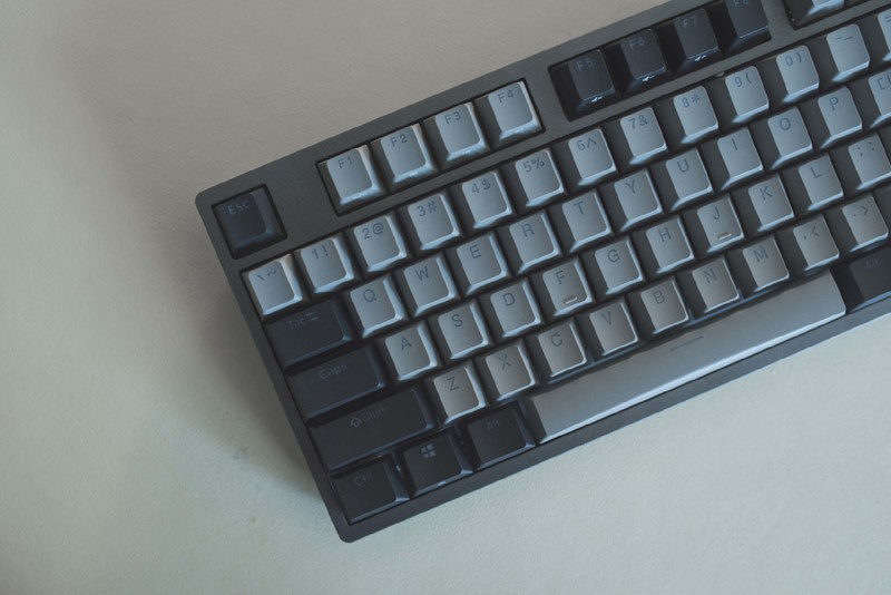 放弃个性，却忠于原味，杜伽K320 V2星光版再续Cherry原厂精髓