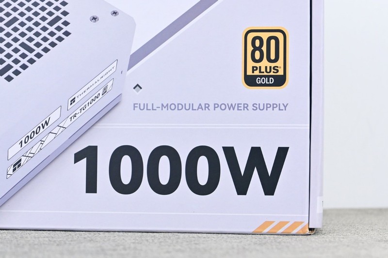 利民TG1000压纹线版金牌全模组电源开箱：线材升级+独特配色