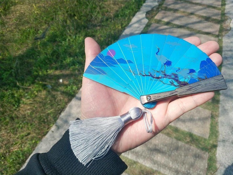 古韵今风，钛艺流芳：FEGVE费戈 “灵鹤” 全钛彩画扇