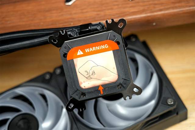 微星MAG A15 360冰刃登场：水冷界新“搅局者”有何绝招？