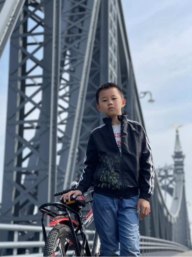 隔离期间好帮手，寓教于乐的牛听听读书牛2学习00平板