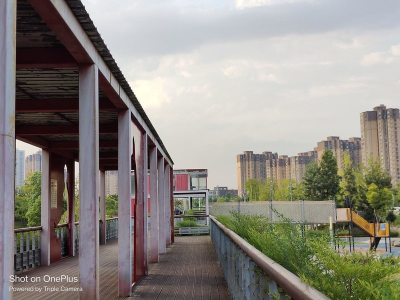 有颜有值的性能手机新标杆：一加Ace Pro深度体验