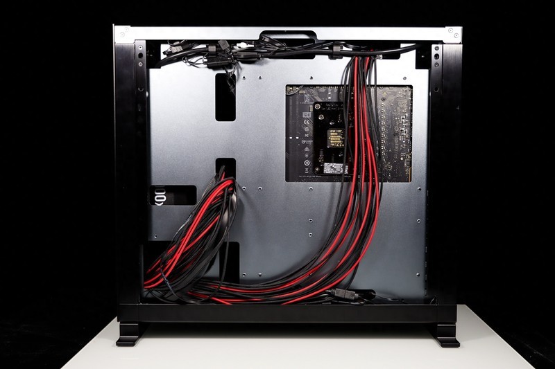 AMD advantage 官方认证！攀升 CONQUER（征服者），旗舰级的性能