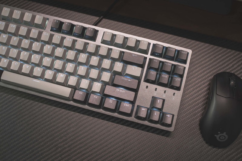 放弃个性，却忠于原味，杜伽K320 V2星光版再续Cherry原厂精髓