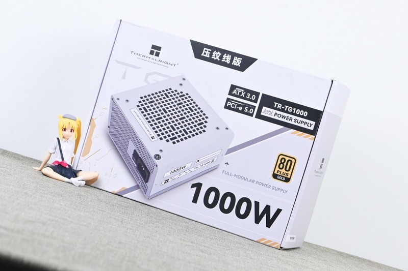 利民TG1000压纹线版金牌全模组电源开箱：线材升级+独特配色